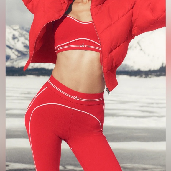 ❤️ALO❤️ BRIGHT RED Heart Throb Leggings - Picture 4 of 5